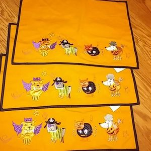3 high $ Halloween placemats.